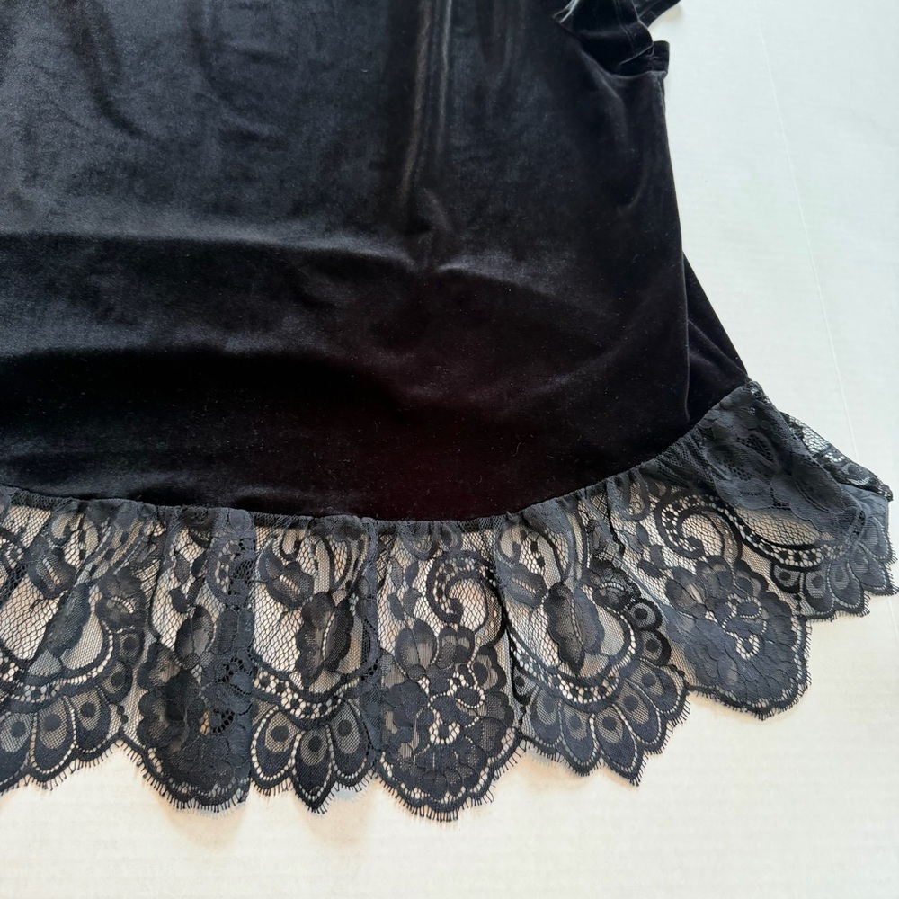 Adrianna Papell Velvet & Lace Trim Classy Tee - Picture 11 of 16